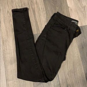 American Eagle Super Stretch Black Jeans Size 4